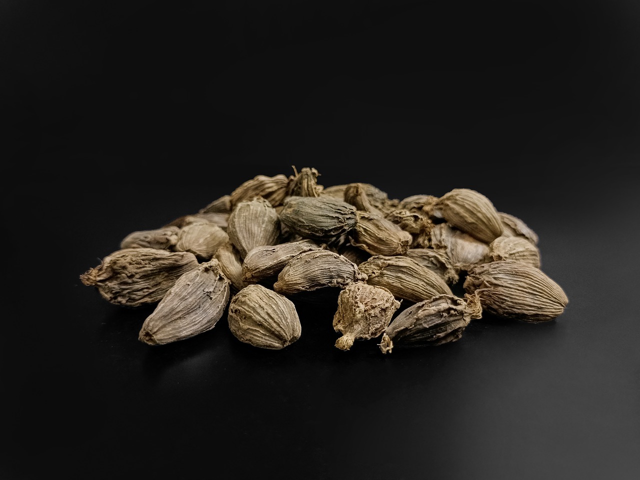 Black cardamom