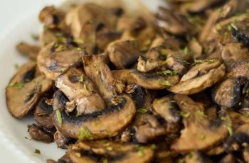 Easy Air Fryer Mushrooms