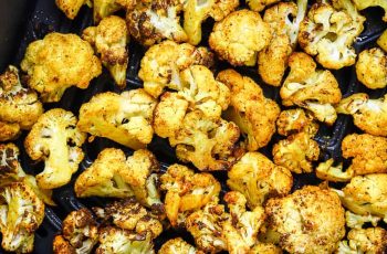 Air Fryer Cauliflower - Crispy and delicious