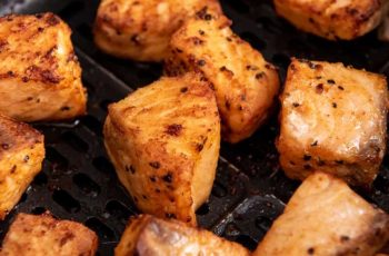 Air Fryer Salmon Bites