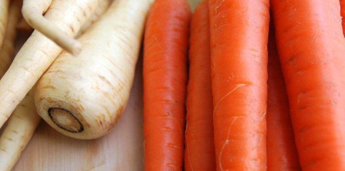 Garlic Roasted Air Fryer Carrots and Parsnips Garlic Roasted Air Fryer Carrots and Parsnips