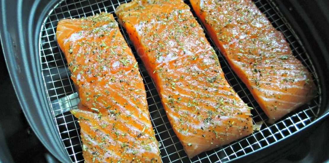 Make the absolute BEST salmon in the air fryer Make the absolute BEST salmon in the air fryer