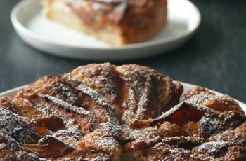 Air Fryer Pear Cake