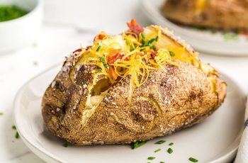 Air Fryer Baked Potatoes: The Secret to Perfect Spuds