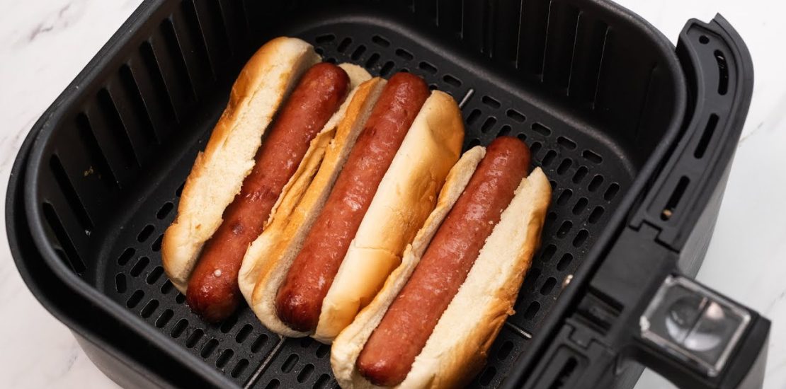 Hot Dogs in the Air Fryer: A Classics Done Right Hot Dogs in the Air Fryer: A Classics Done Right