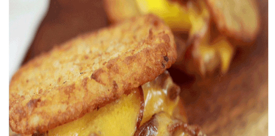 AIR FRYER TRADER JOE’S HASHBROWNS