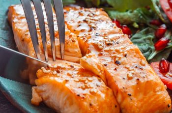 how to cook salmon in air fryer