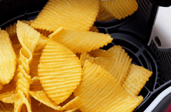Air Fryer Pasta Chips