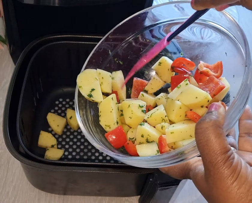 Air fryer Chicken Breast and Roasted Potatoes Dinner Recipe with Vegetables Air fryer Chicken Breast and Roasted Potatoes Dinner Recipe with Vegetables