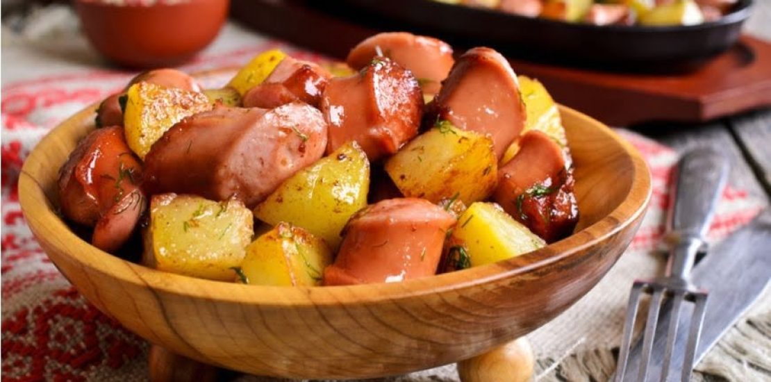 Delicious Fried Potatoes and Onions with Peppers and Smoked Sausage! Delicious Fried Potatoes and Onions with Peppers and Smoked Sausage!