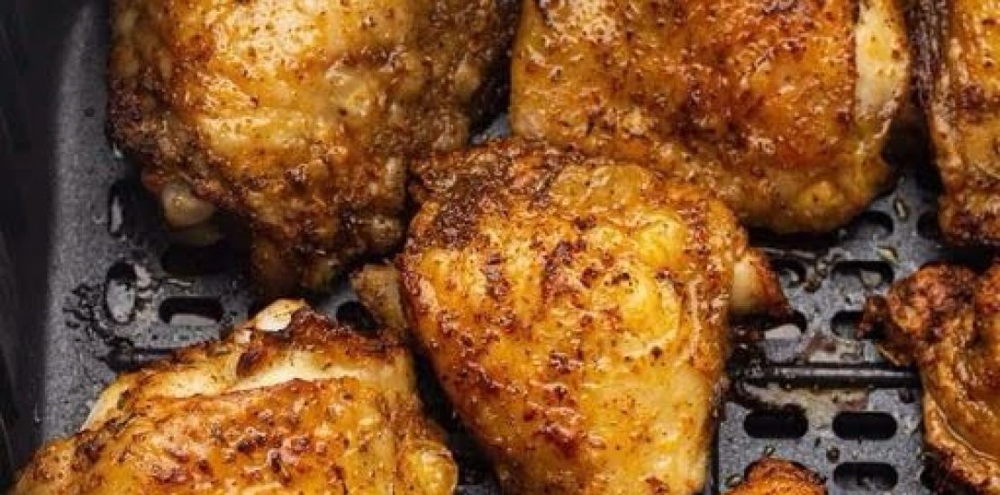 How to make the perfect Air Fryer Chicken Thighs How to make the perfect Air Fryer Chicken Thighs