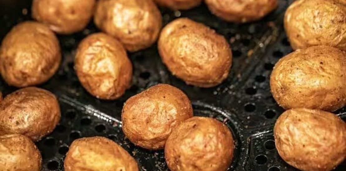 Air fryer canned potatoes are 'so crispy' and rival 'proper' roasties Air fryer canned potatoes are 'so crispy' and rival 'proper' roasties