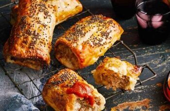 Air fryer pork and caramelised pineapple sausage rolls