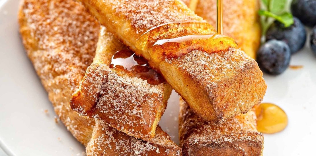 Here's How You Can Make Air Fryer French Toast Sticks in No Time air fryer French Toast Sticks