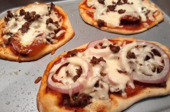 Easy Air Fryer Mini Pizza Recipe