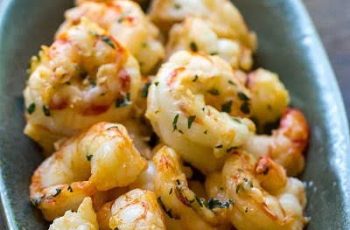 These Easy Garlic Parmesan Air Fryer Shrimp: