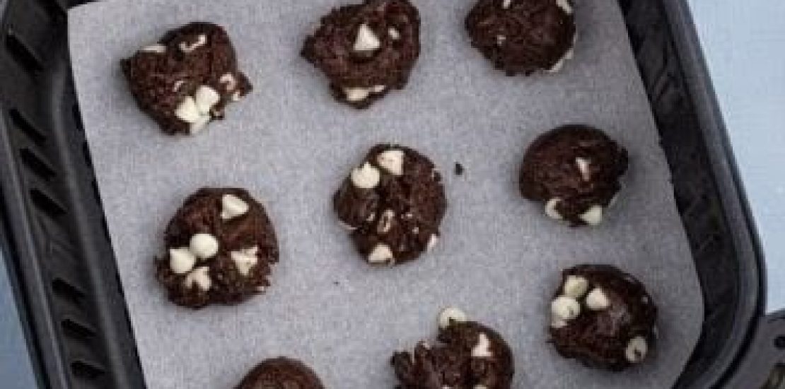 AIR FRYER CAKE MIX COOKIES