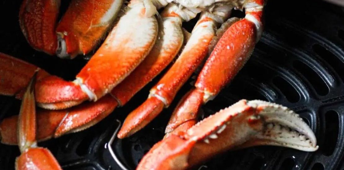 Air fryer dungeness crab legs (fresh or frozen) Air fryer dungeness crab legs