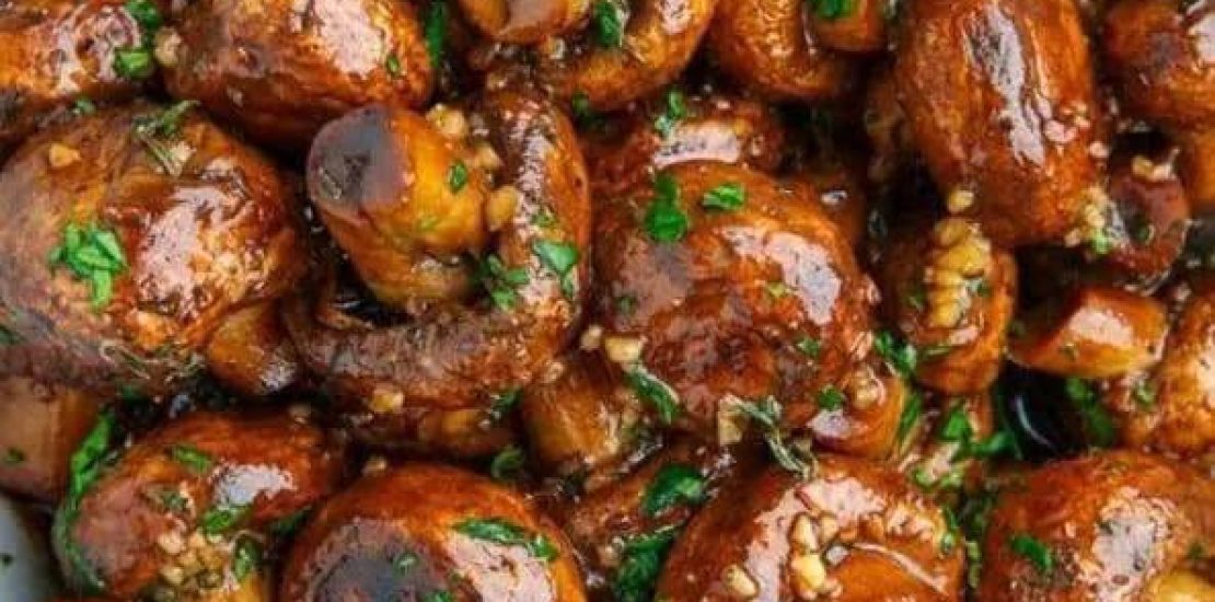 air fryer Balsamic Roasted Garlic Mushrooms air fryer Balsamic Roasted Garlic Mushrooms