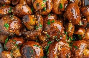 air fryer Balsamic Roasted Garlic Mushrooms