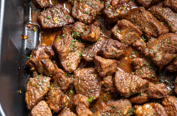 Air Fryer Garlic Butter Steak Bites: