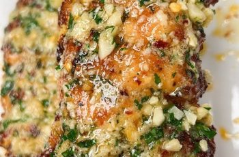 Air Fryer Garlic Parmesan Chicken Skewers