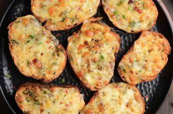 Mastering the Art of Air Fryer Cheesy Garlic Bread