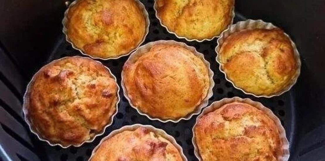 Air Fryer Banana Muffins