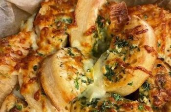 Air Fryer Crumpet Garlic Bread