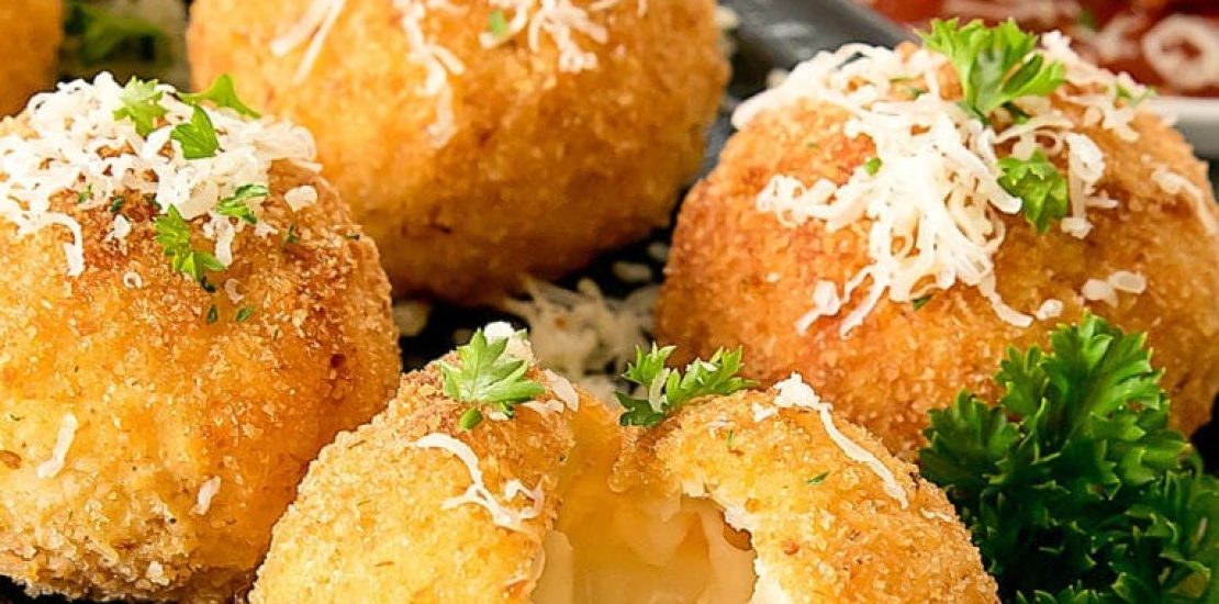 Air Fryer Cheesy Potato Balls