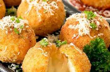 Air Fryer Cheesy Potato Balls