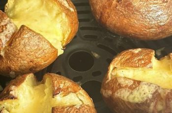 The Ultimate Guide to Making Jacket Potatoes in the Air Fryer