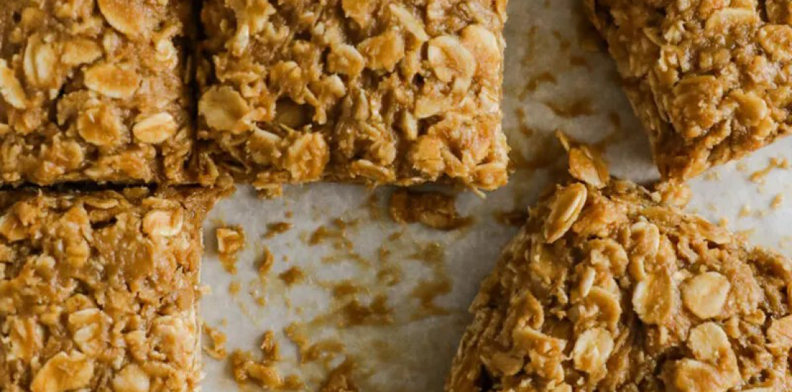3 Incredible Air Fryer Peanut Butter Oatmeal Bars That You Must Try! Air Fryer Peanut Butter Oatmeal Bars