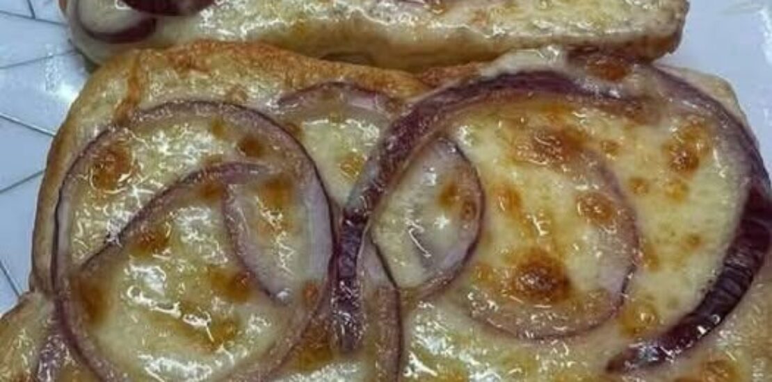 Crispy Air Fryer Cheese & Onion on Toast: A Quick Comfort Food Crispy Air Fryer Cheese & Onion on Toast: A Quick Comfort Food