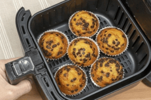 Fluffy Air Fryer Chocolate Chip Muffins – A Sweet Treat in Minutes!